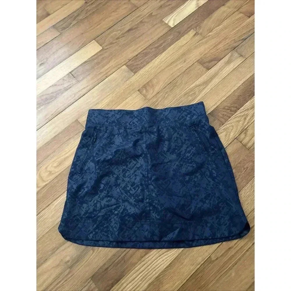 Orvis Skirt Women's Blue Embossed Skort Boho Embossed Floral Tennis Golf Size S